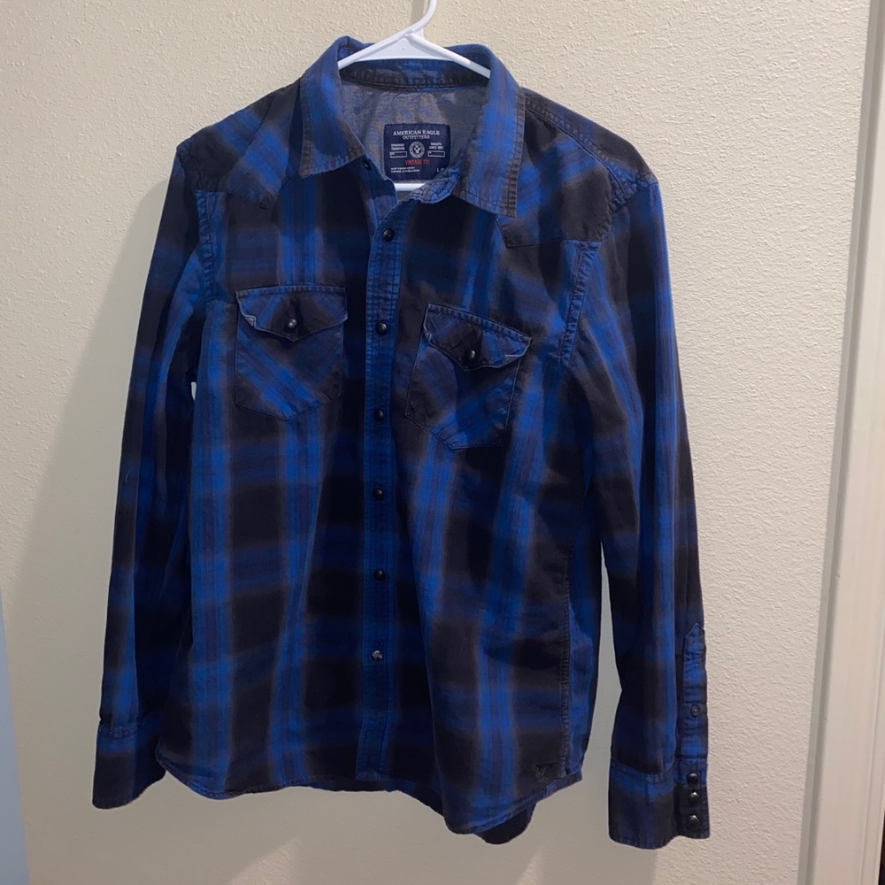 👉🏽Vintage Fit snap American Eagle Men’s Large